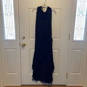 Tiffany Designs Black Dress Silver Sequin lined Fit and Flare Size 12